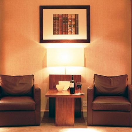 Regency Park Hotel, Health Club & Spa Татчем Інтер'єр фото